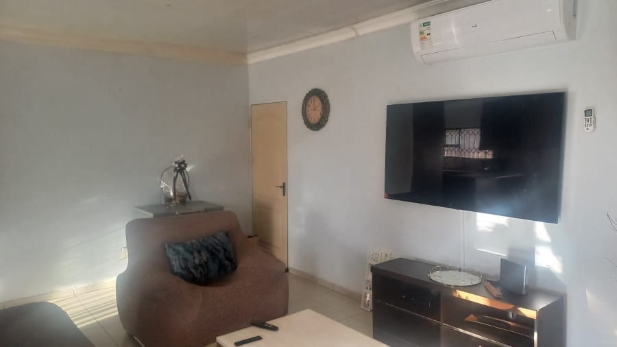 3 Bedroom Property for Sale in Grasslands Free State